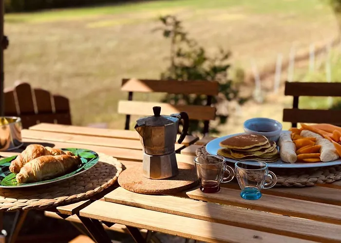 La Casa Errante 1 By Tiny Away *